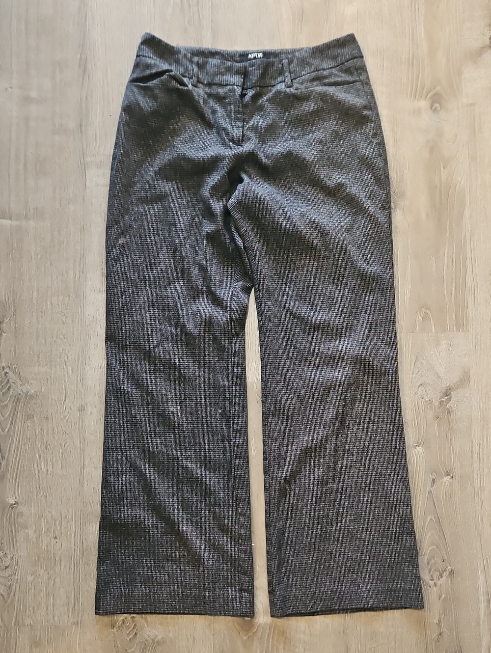 Dress Pants/Trousers